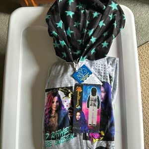 Disney descendants 3 onsies.